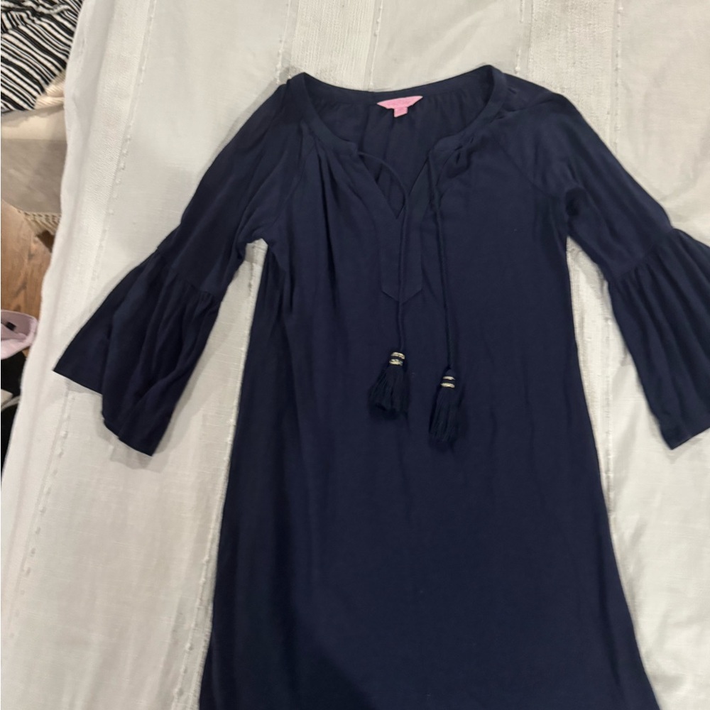 Lilly Pulitzer Navy Top with Pink Tag